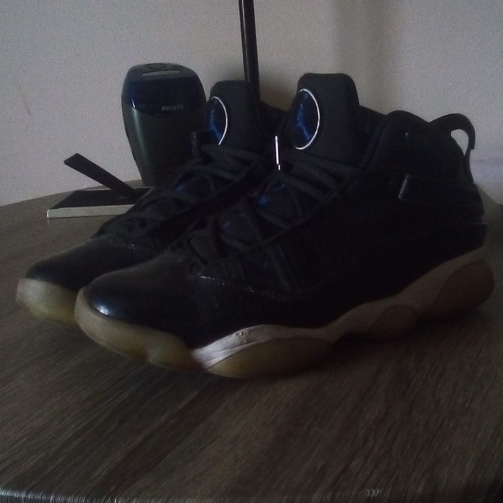 Jordan Space Jams 6 rings